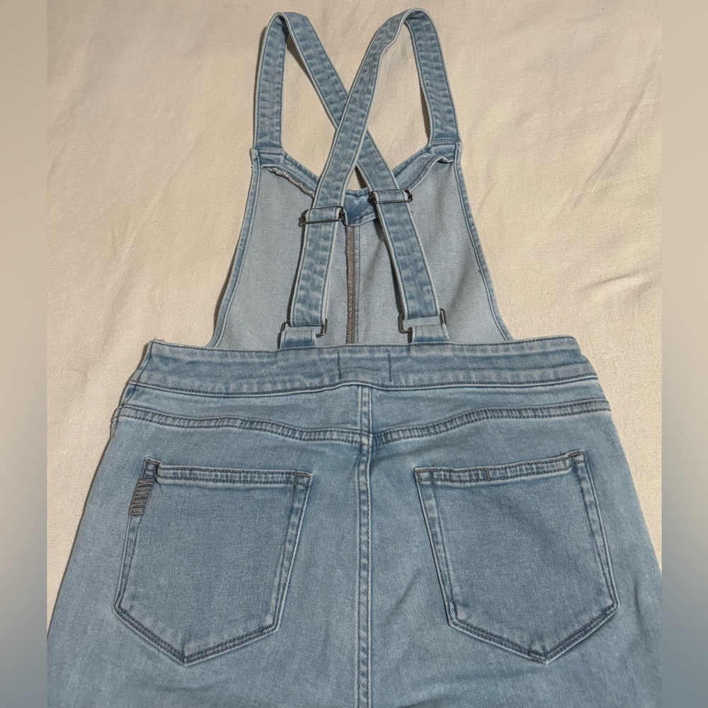 PAIGE Women's Sky Blue Denim Overalls, Size 27
Like New - Picture 5 of 12